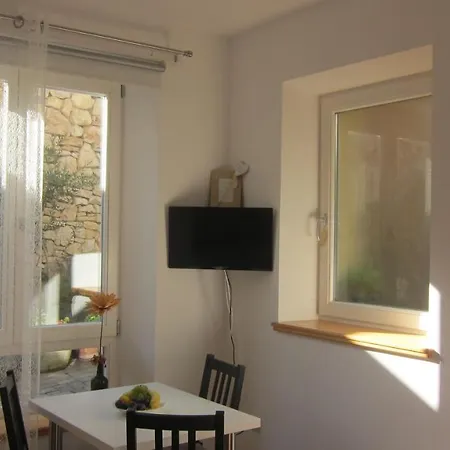 Apartment Viola