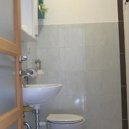 Viola Apartment