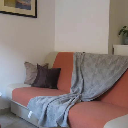 Viola Apartment